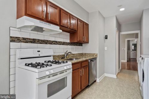 427 3rd St, Washington DC  20002-4918 exterior