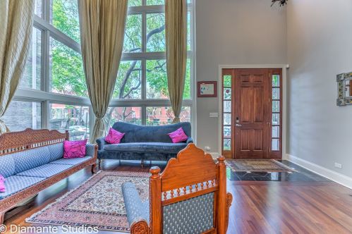 1523 School St, Chicago IL 60657-2121 exterior