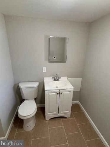 5810 Camac St, Philadelphia PA 19141-4123 exterior