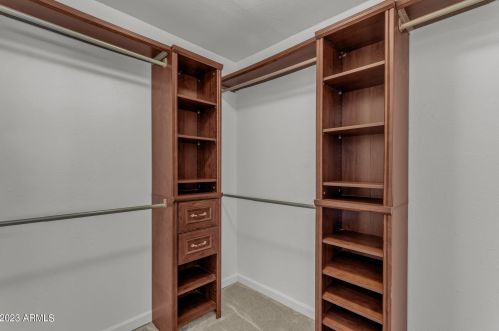 13220 40 Way, Phoenix AZ 85050-7233 exterior