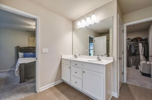 4954 Lower Elm St, Atlanta GA 30349-1688 exterior