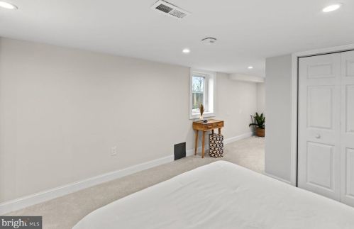 4437 Alabama Ave, Washington DC 20019-5734 exterior