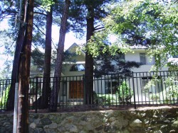 9 Oak Hill St, Newton, MA 02459-3454