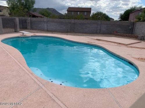 3413 Calle De Ln Bajada, Tucson AZ 85746-8341 exterior