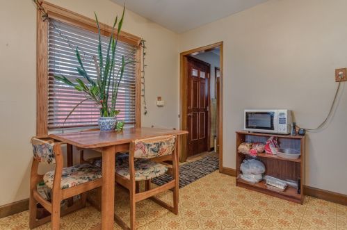 5735 Monitor Ave, Chicago IL 60638-3621 exterior