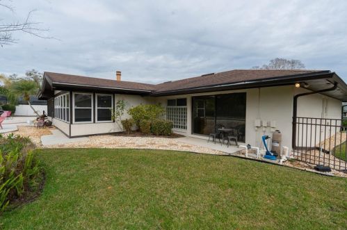 125 Spg Vly Loop, Altamonte Springs FL 32714-6502 exterior