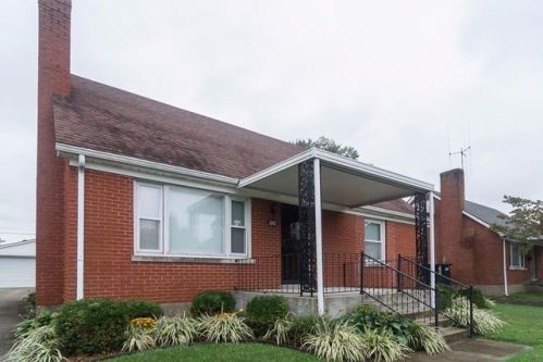 613 Saint Anthony Dr, Lexington KY  40505-2306 exterior