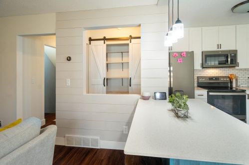 1368 Norton Ave, Meskegon MI 49441-4319 exterior