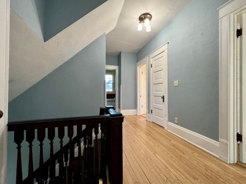 2834 Prospect Ave, Milwaukee WI  53211-3770 exterior