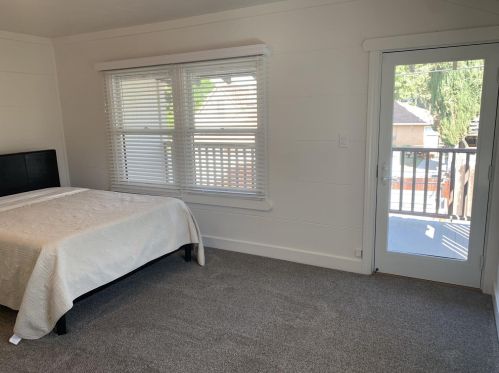 1267 Canal Dr, Turlock CA  95380-4159 exterior