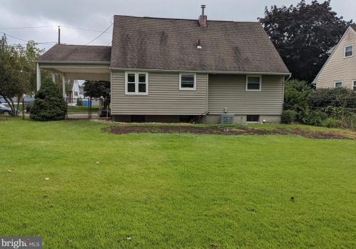 34 Albemarle Rd, Trenton, NJ 08690-2429