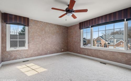 726 Wedgewood Dr, Bull Valley IL 60014-6979 exterior