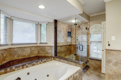 4915 Pine Garden Dr, Humble TX 77345-1698 exterior