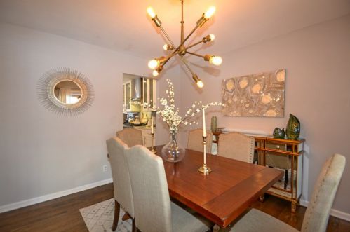 8221 Mohawk Rd, Milwaukee WI 53217-1737 exterior