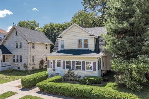 71 Virginia St, Springfield, MA 01108-2622