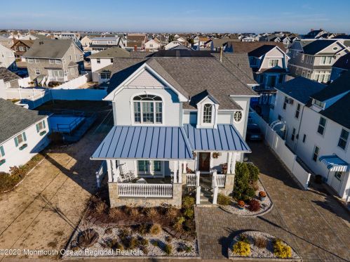 11 Philadelphia Ave, Lavallette NJ 08735-2345 exterior