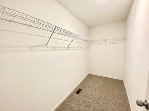 1325 Prairie Creek Trl, Joliet IL 60431-7764 exterior