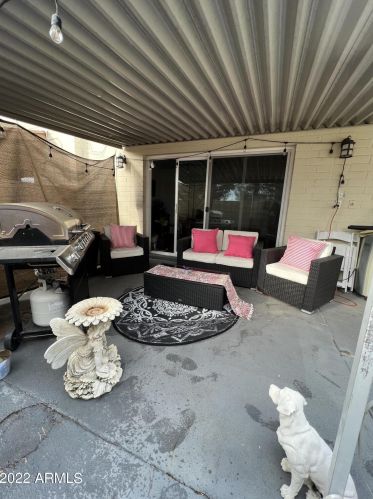 2451 Emile Zola Ave, Phoenix AZ 85032-6225 exterior