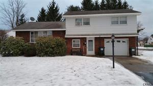 2013 Amsterdam Ave, Schenectady NY  12302-6503 exterior