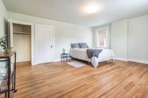 132 Mount Lebanon Blvd, Pittsburgh PA 15234-1243 exterior