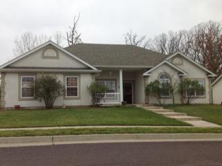 5004 Maple Leaf Dr, Columbia MO  65201-6776 exterior