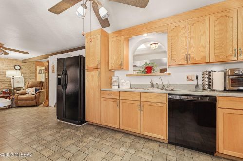 5122 28th St, Tucson AZ  85711-5822 exterior