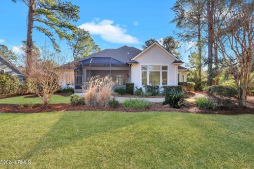 84 Hampton Hall Blvd, Bluffton SC 29910-7824 exterior