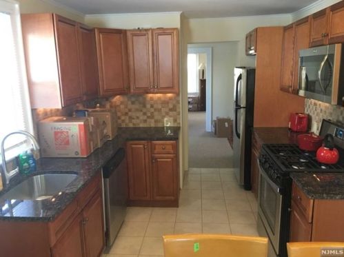 186 May St, Paterson NJ 07506-2637 exterior