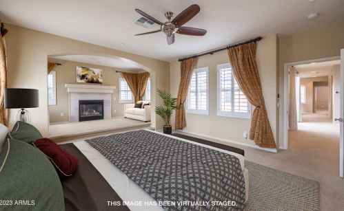 3931 Crst Ln, Phoenix AZ 85027-1602 exterior