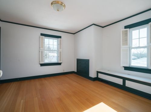 1618 16 St, Manitowoc WI 54220-6124 exterior