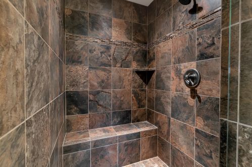 916 21st Ave, Sartell MN 56377-2465 exterior