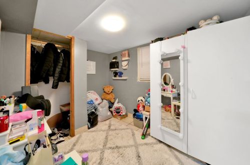 2252 Lawndale Ave, Chicago IL 60629-4345 exterior