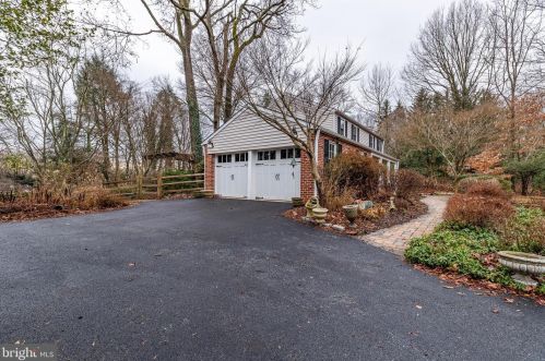 220 Media Sta Rd, Media PA 19063-4749 exterior