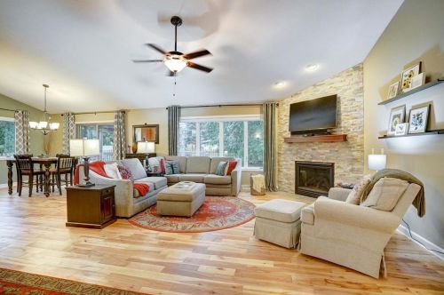 3530 Mammoth Trl, Madison, WI 53719-5414