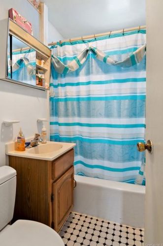 4140 Murdock Ave, Bronx NY 10466-2114 exterior