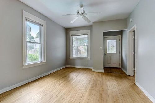 2920 Pierce St, Milwaukee, WI 53215-1232