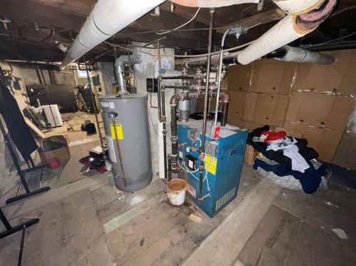 82 Bernon St, Providence RI  02908-3720 exterior