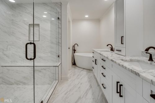 3501 Edgewood Cir, Gainesville GA 30506-1537 exterior