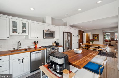 1527 Berks St, Philadelphia PA  19125-2801 exterior