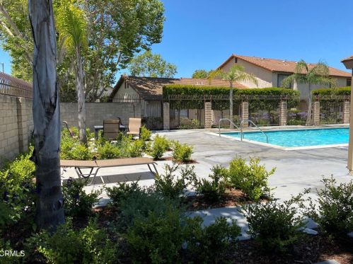 3131 Kelp Ln, Oxnard CA 93035-1665 exterior