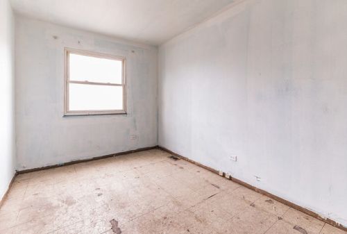 355 101 St, Chicago IL 60628-2218 exterior