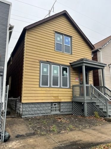 5534 Perry Ave, Chicago, IL 60621-4108