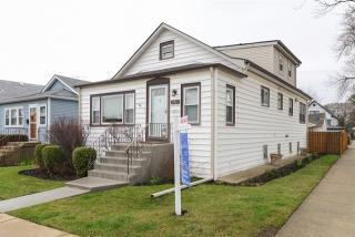 3901 Newcastle Ave, Chicago, IL 60634-2355