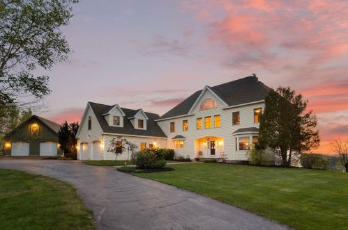 13 Audley Dv, Concord, NH 03304-5201