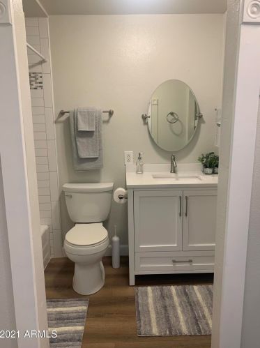 4750 Central Ave, Phoenix AZ  85040-2150 exterior