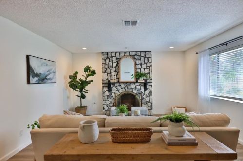 872 Halecrest Dr, Chula Vista CA 91910-6412 exterior