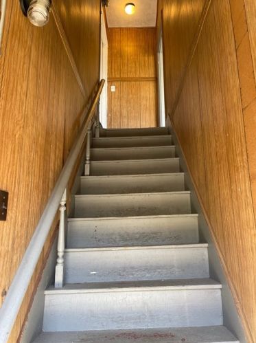 83 Houghton St, Worcester MA 01604-3823 exterior