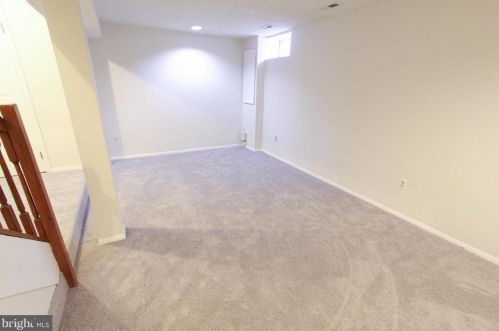 7800 Havenside Ter, Rockville MD 20855-2261 exterior