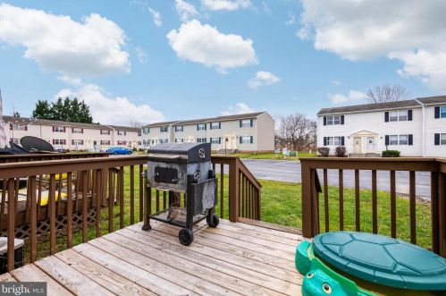 173 Ctr St, Hanover PA 17331-2828 exterior