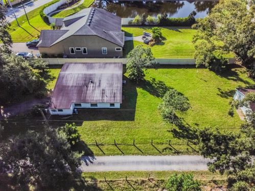 3305 Ehrlich Rd, Tampa FL  33618-2507 exterior